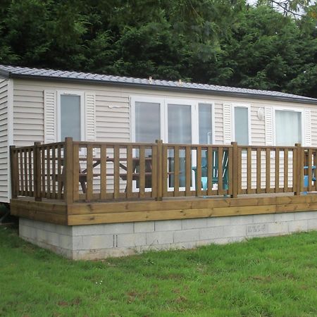 Les Mobile Home De Kerroyal Garlan 外观 照片
