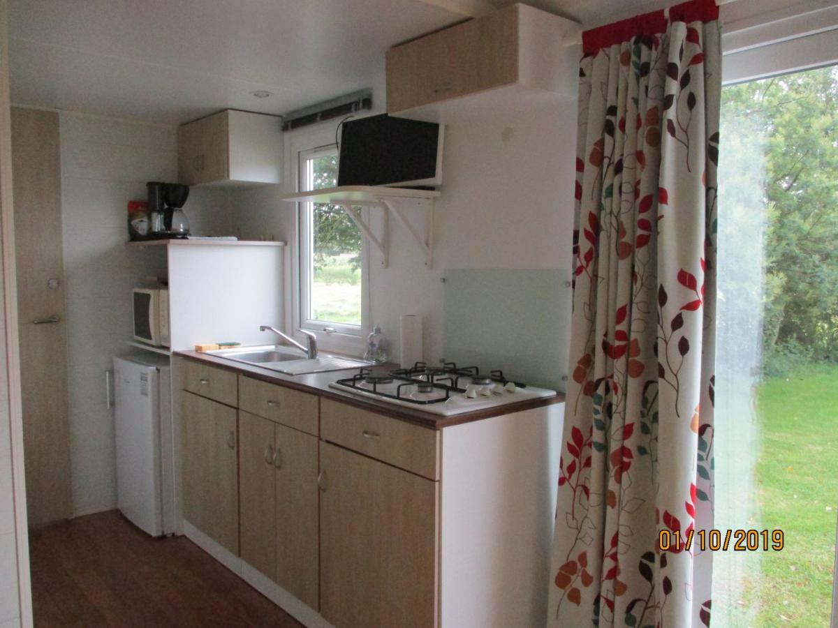 Les Mobile Home De Kerroyal Garlan 外观 照片